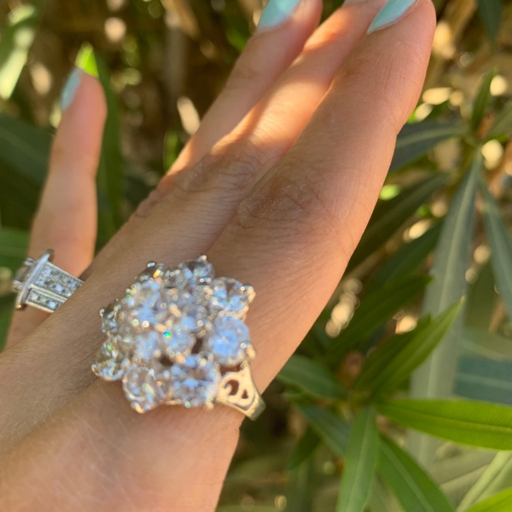 Flower Cz ring - Picture 4 of 6